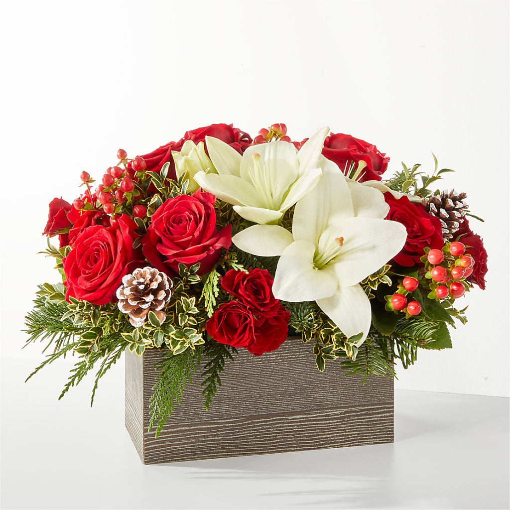 Snowy Wonderland Bouquet – Hallmark Flower Shoppe, Panama City FL