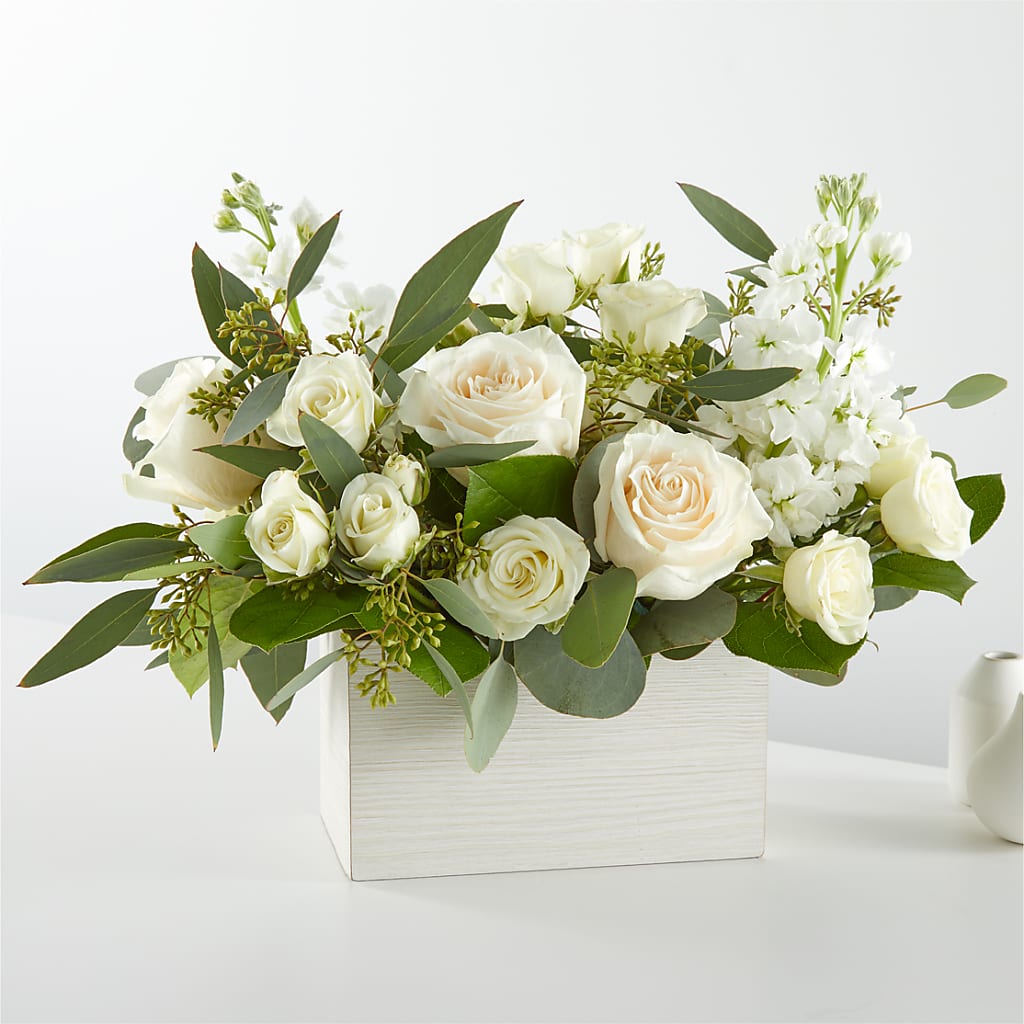 Fresh Linen Box Bouquet – Hallmark Flower Shoppe, Panama City FL