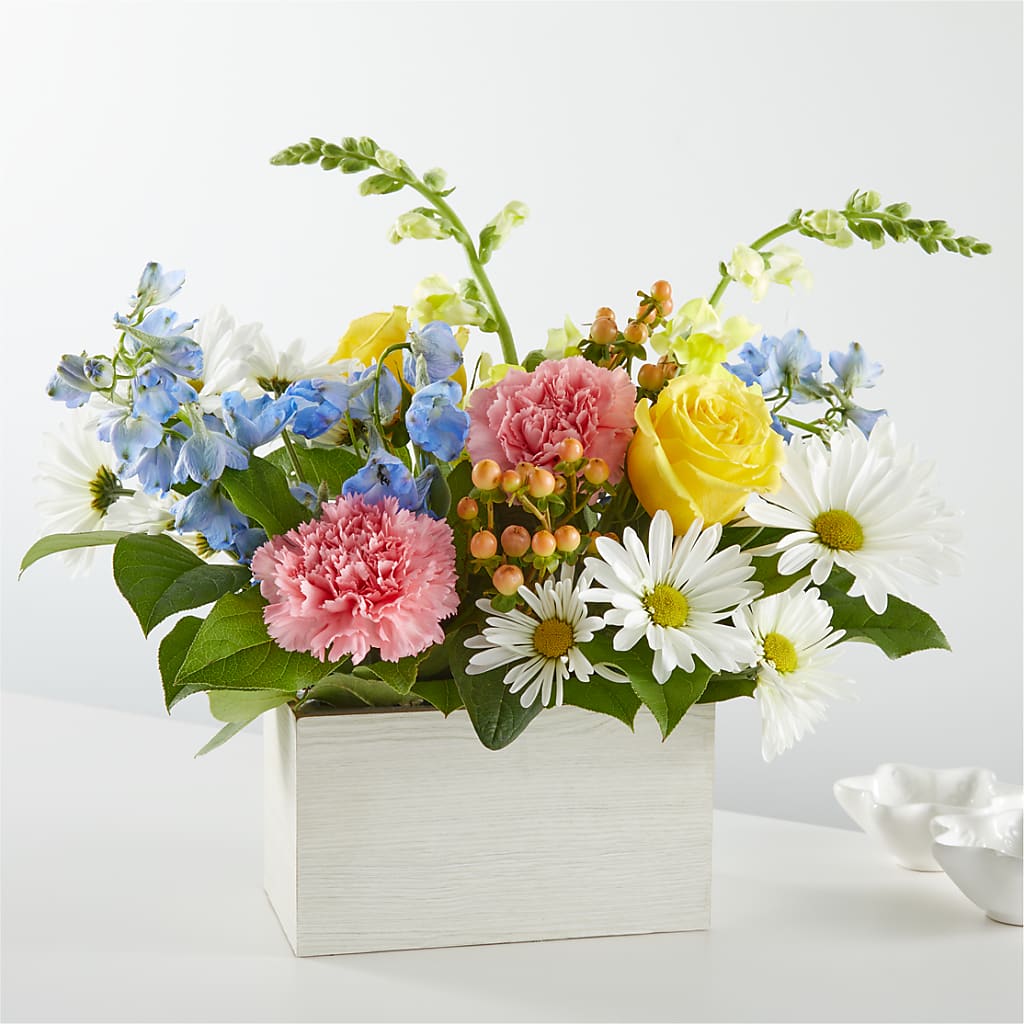 Sun Salutation Box Bouquet – Hallmark Flower Shoppe, Panama City FL
