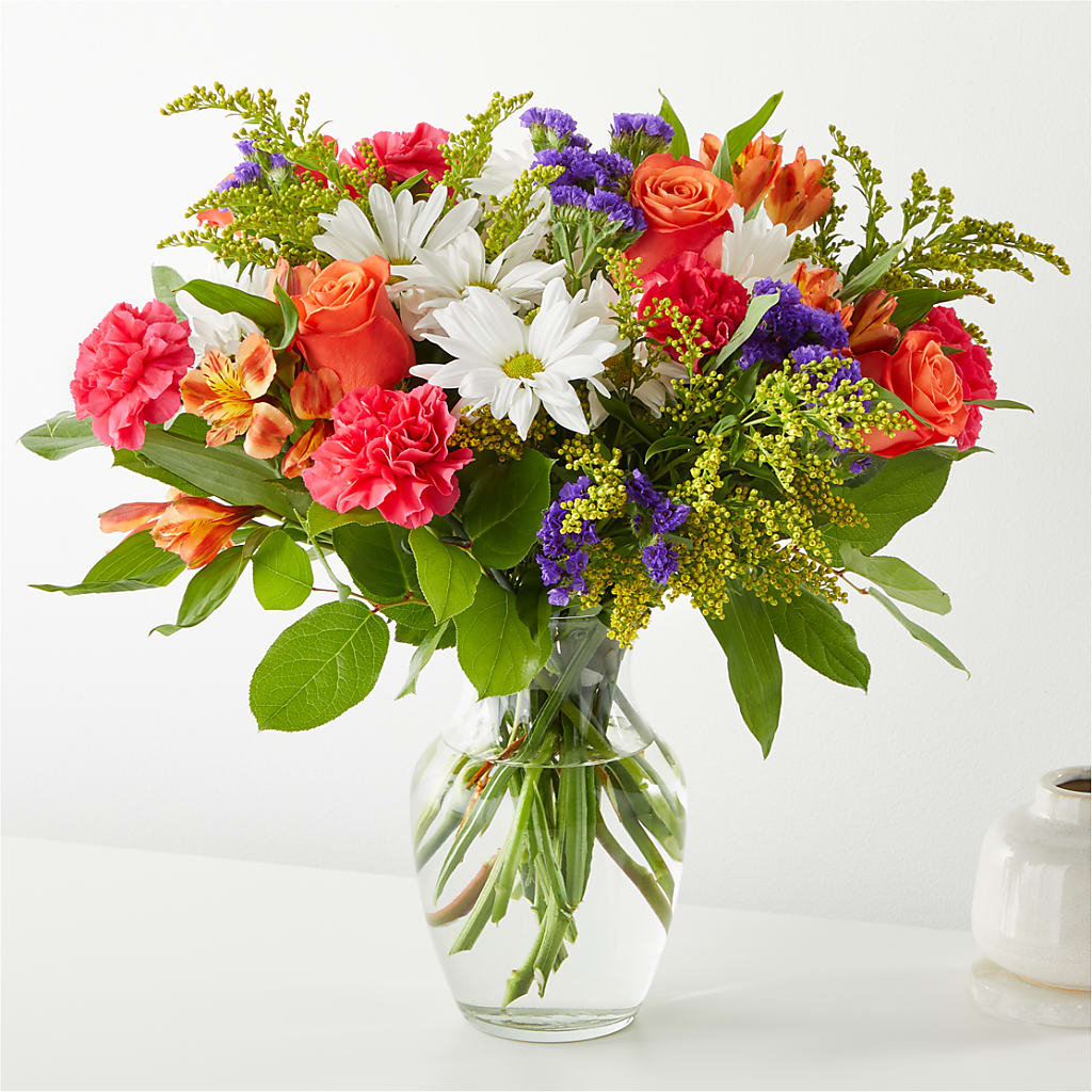 Oopsie Daisy Bouquet – Hallmark Flower Shoppe, Panama City FL