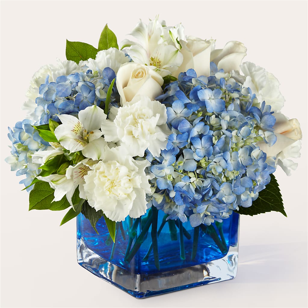 Soothing Waters Bouquet – Hallmark Flower Shoppe, Panama City FL