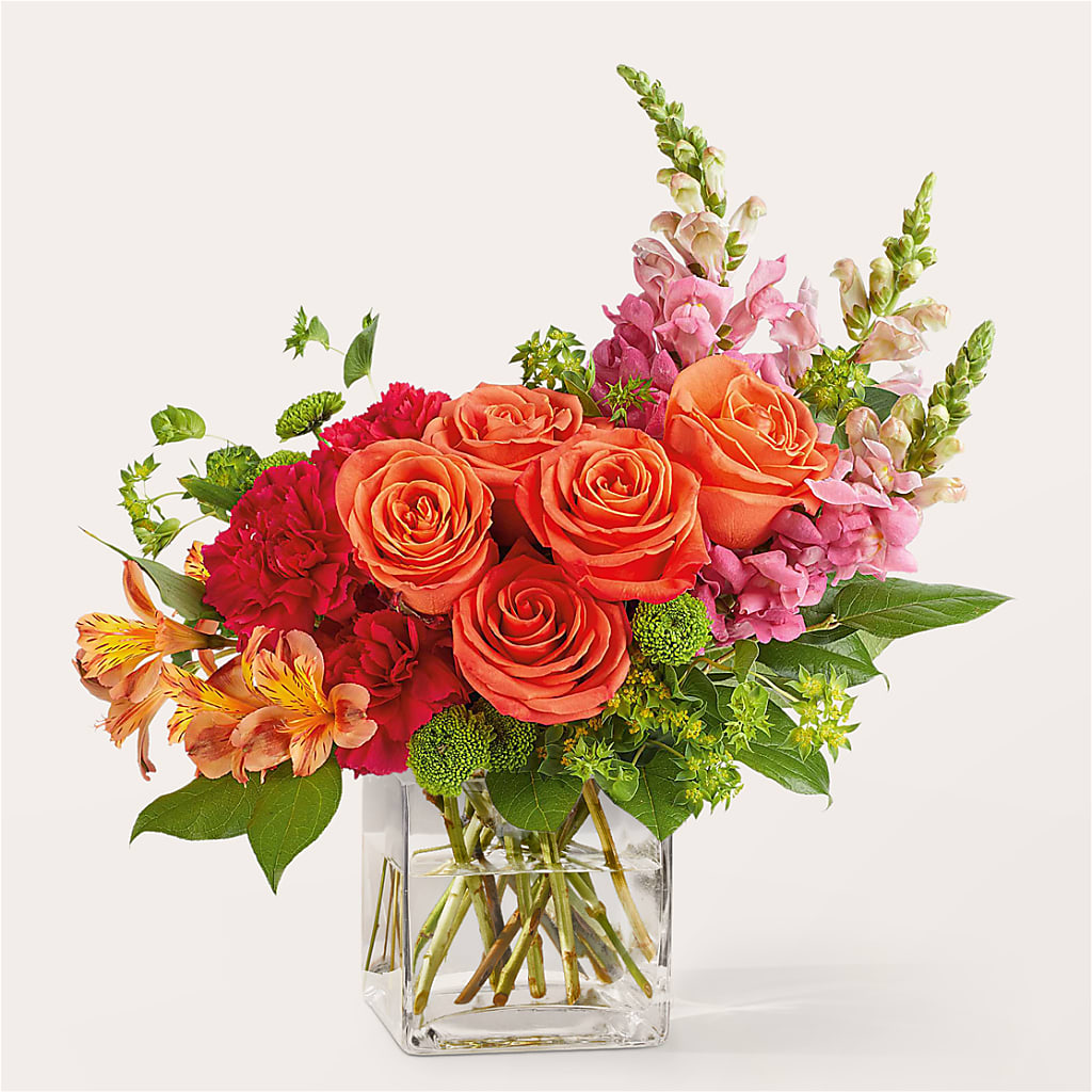 Cosmopolitan Bouquet – Hallmark Flower Shoppe, Panama City FL
