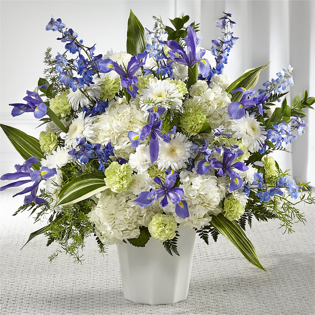Soft Serenity Floor Basket – Hallmark Flower Shoppe, Panama City FL