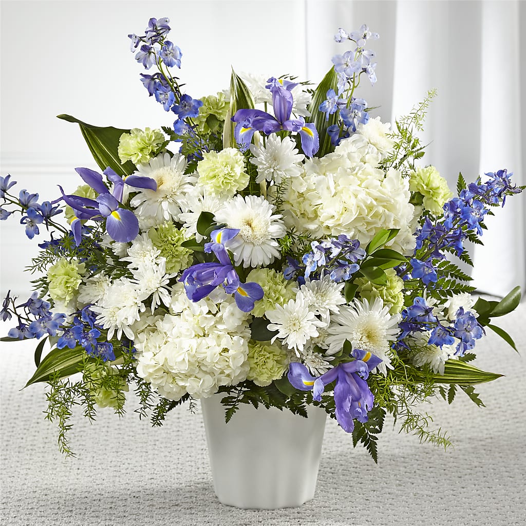 Soft Serenity Floor Basket – Hallmark Flower Shoppe, Panama City FL