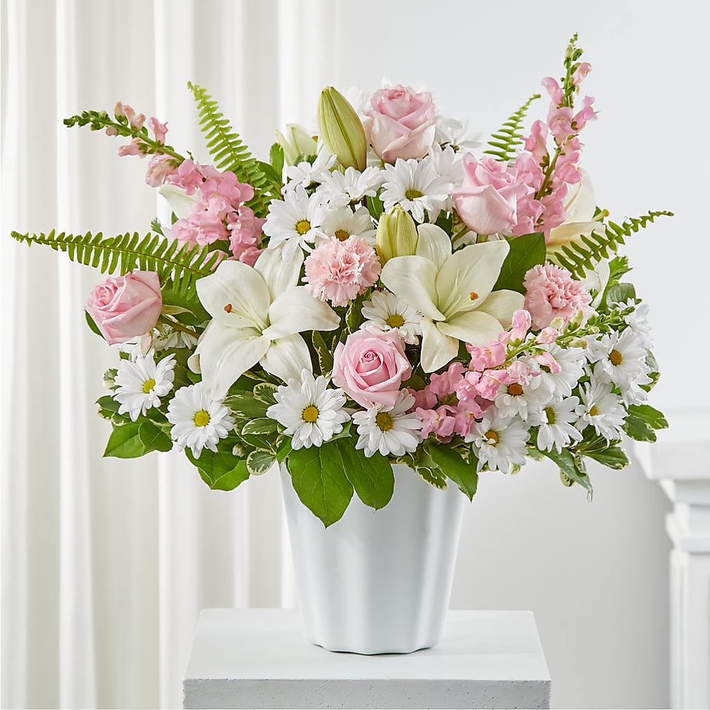 Soft Touch Tabletop Basket – Hallmark Flower Shoppe, Panama City FL