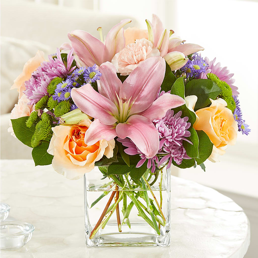 Delicate Details Bouquet – Hallmark Flower Shoppe, Panama City FL