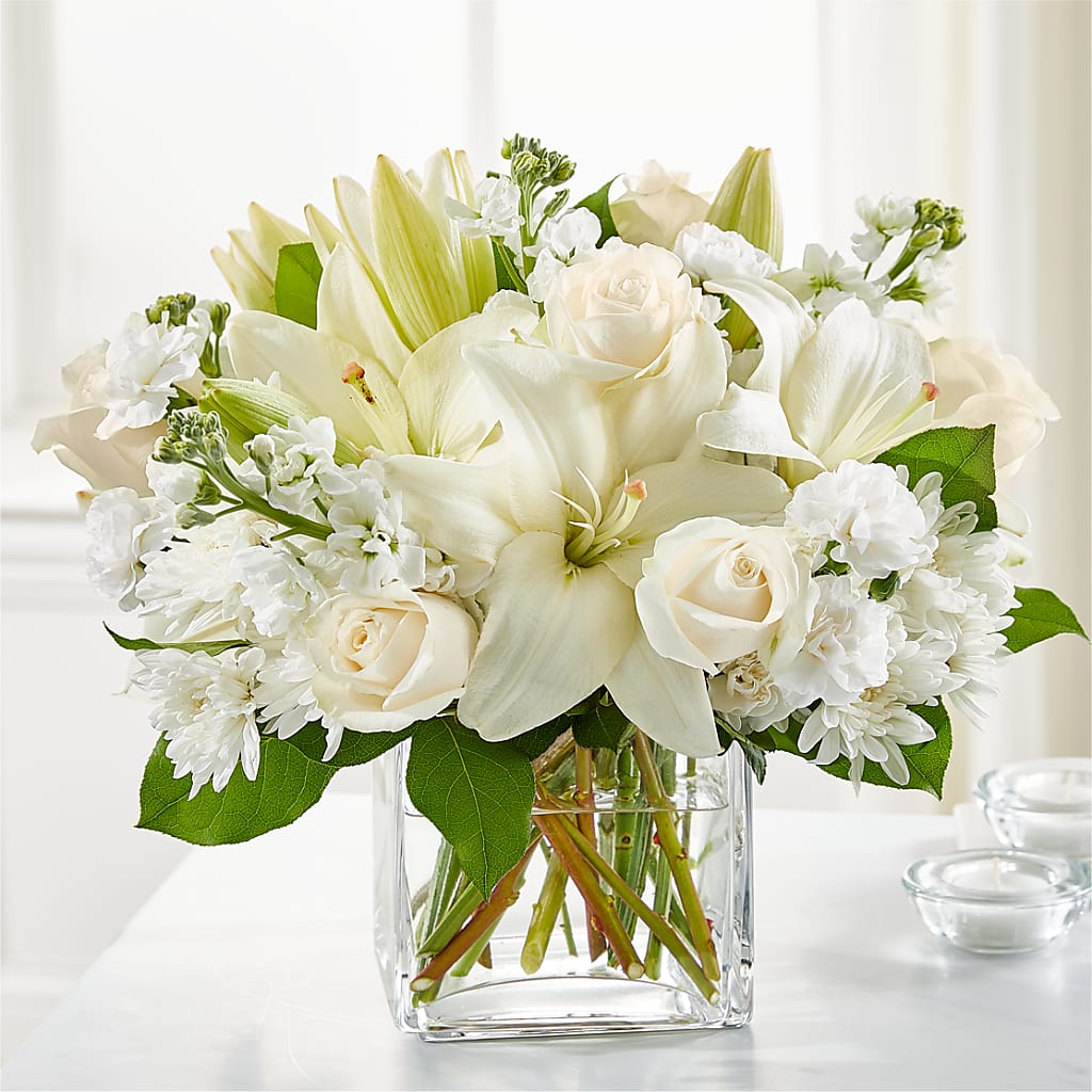 Gentle Breeze Bouquet – Hallmark Flower Shoppe, Panama City FL
