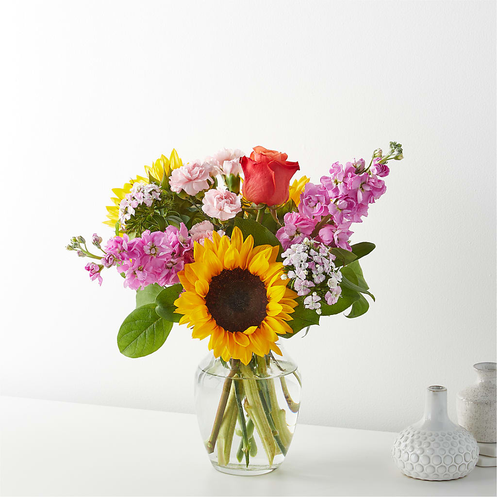 Yellow Brick Road Bouquet – Hallmark Flower Shoppe, Panama City FL