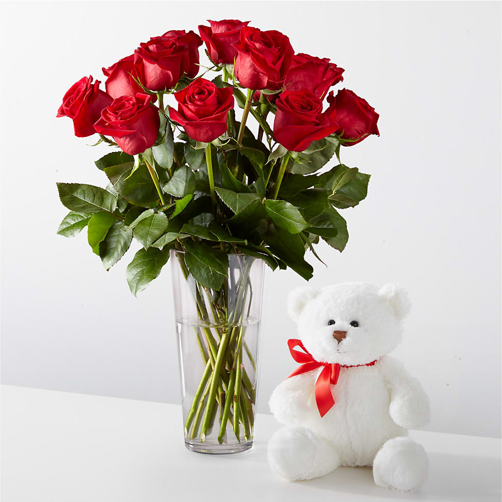 Romantic Long Stem Red Rose Bouquet Bundles –  Hallmark Flower Shoppe, Panama City FL