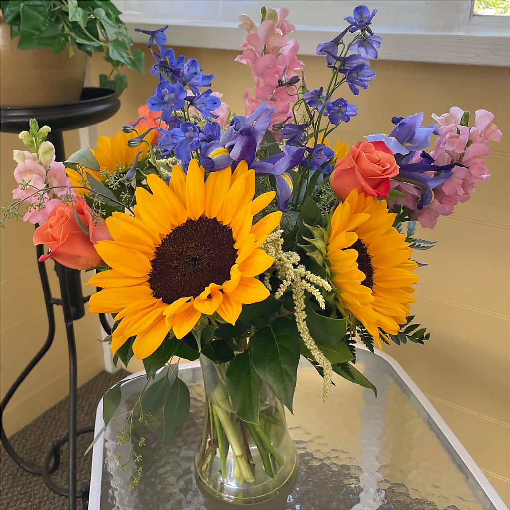 Rays of Life Bouquet –  Hallmark Flower Shoppe, Panama City FL
