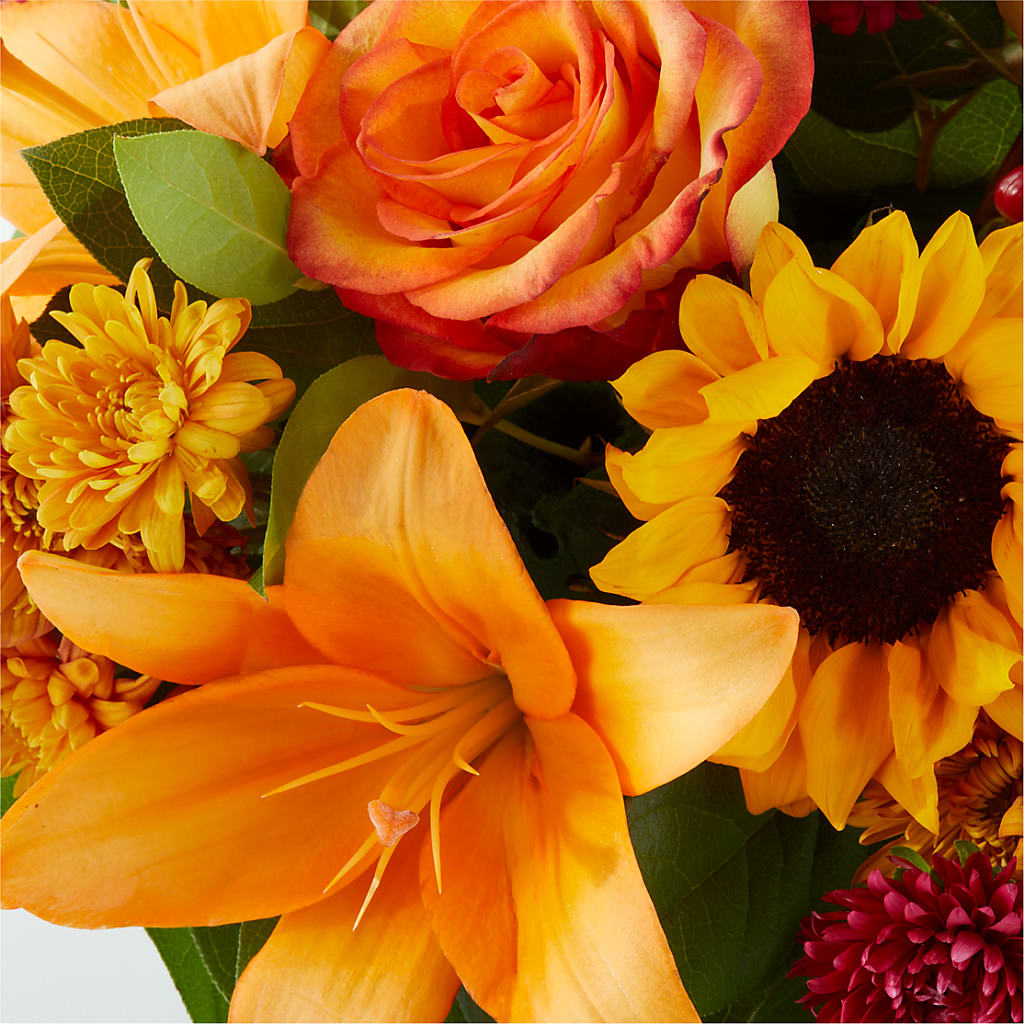 Grateful Centerpiece –  Hallmark Flower Shoppe, Panama City FL