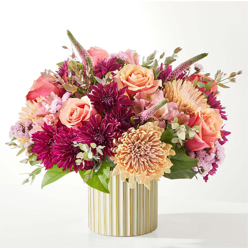 Berry Cobbler Bouquet with Ivory Vase –  Hallmark Flower Shoppe, Panama City FL