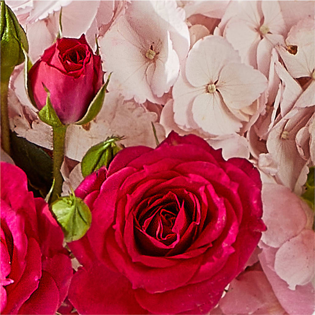 Glitz & Glam Bouquet –  Hallmark Flower Shoppe, Panama City FL